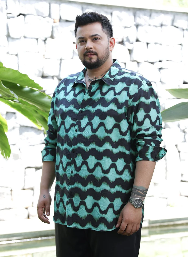 Instafab Plus  Instafab Plus Men's Jungle Green Spiral-Strokes Shirt For Casual Wear | Spread Collar | Long Cuffed Sleeves | Button Closure | Plus Size Shirt Crafted With Comfort Fit For Everyday Wear for Men | Best Price UAE