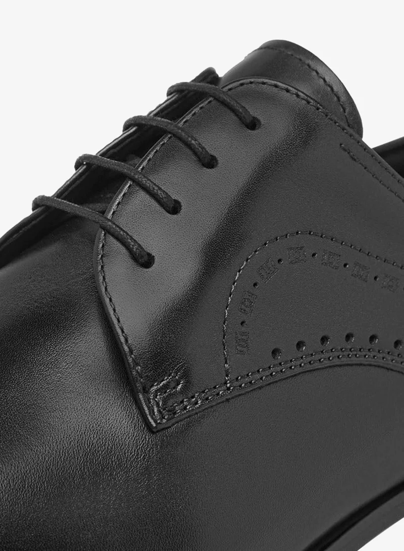 DUCHINI BLACK Men's Cutout Detail Derby Shoes with Lace-Up Closure for Men | Best Price UAE