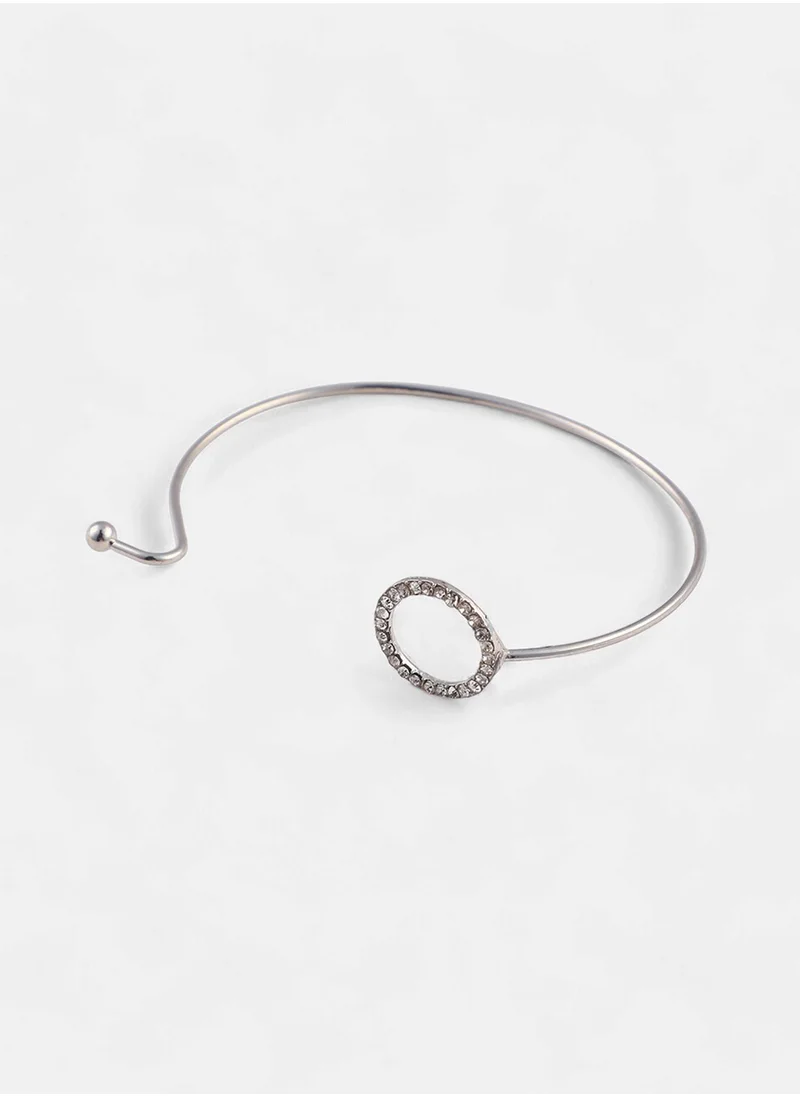SOHI Set Of 4 Stone Studded Cuff Bracelets