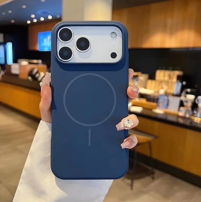 موبكوس غطاء حماية مغناطيسي فاخر من موبكوس لهاتف آيفون 17 برو ماكس أزرق داكن متوافق مع سلسلة آيفون - مقاوم للصدمات، نحيف، ناعم الملمس مع دعم الشحن اللاسلكي المغناطيسي