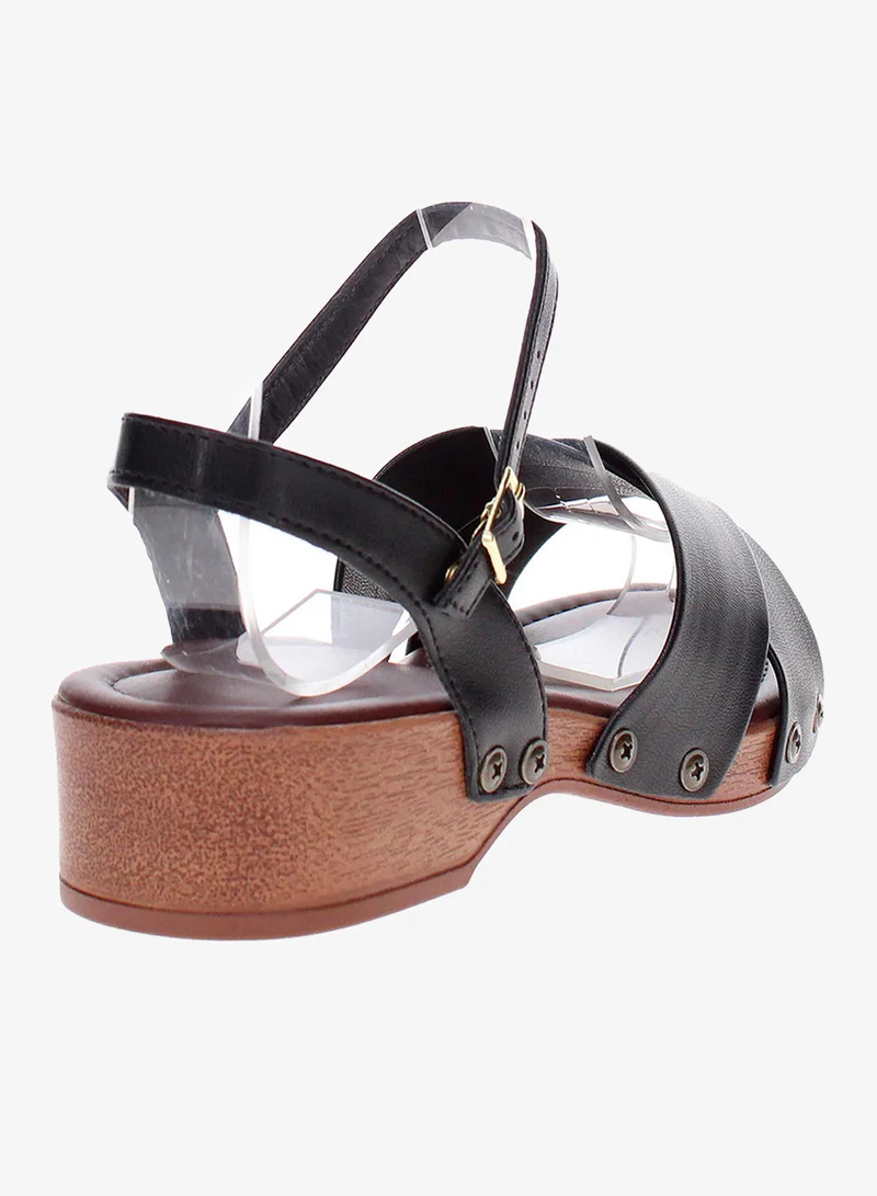 Beira Rio Black Beira Rio Women’s Flat Sandals with Back Strap – Secure Fit and Lightweight Daily Wear for Women | Best Price UAE