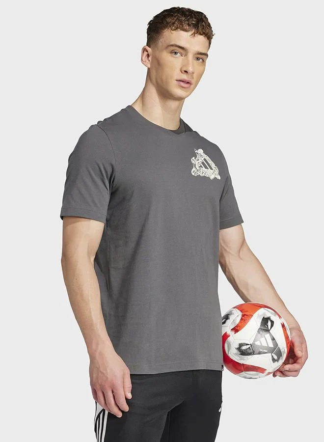 adidas تيشيرت Football Kicks Graphic