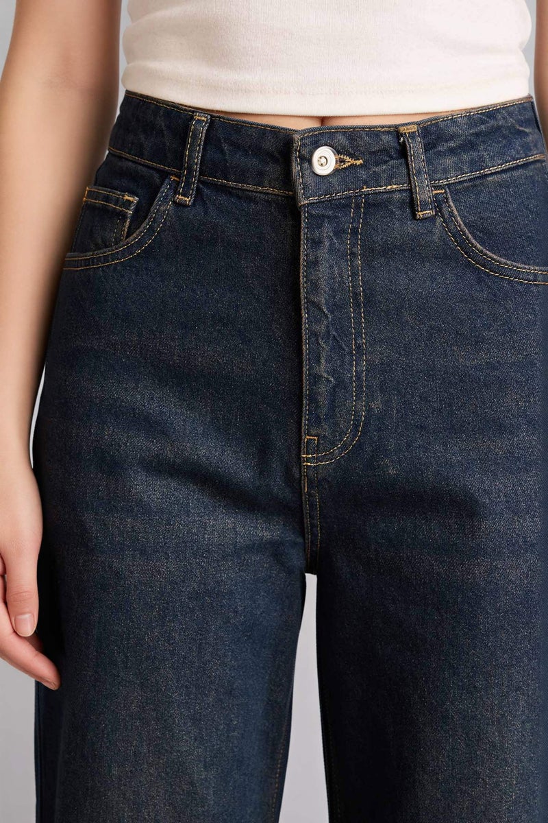 ديفاكتو بنطلون جينز وايد ليج برجل واسع وخصر عالي - Image 4