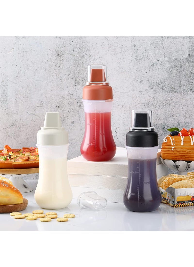 we3 Porous Squeeze Bottle Condiment Bottles Hot Sauce Dispenser Refillable Five Hole Container with Lid Squirt Bottle Sauce Dispenser Ketchup Bottle (Red)