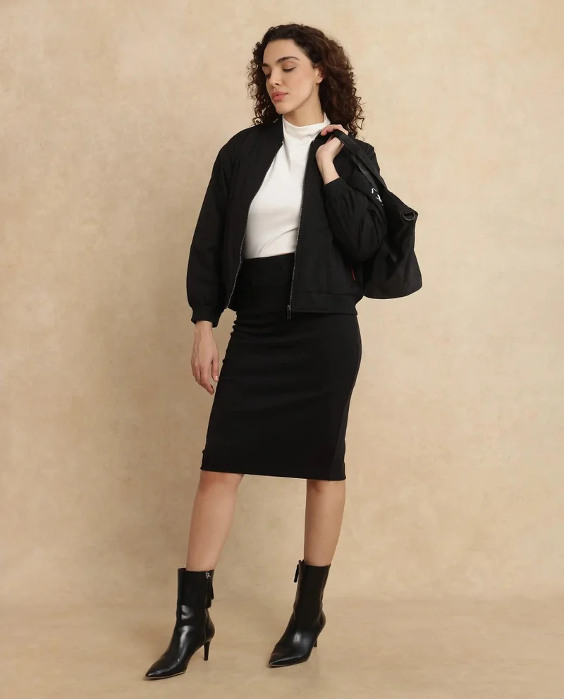 Rareism Women's Solid Straight Fit Knit Skirt