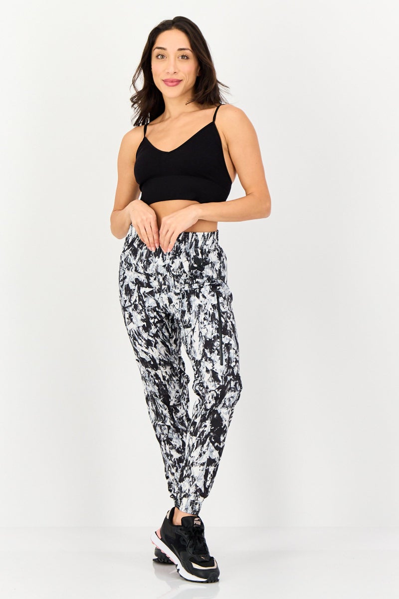 Nike Women Sportswear Fit Training Track Pants, Multicolor - Image 4