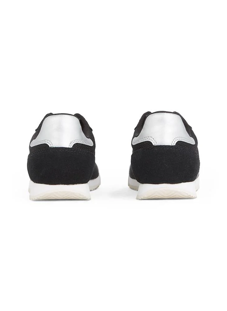 TOMMY JEANS Logo Detail Lace Up Low Top Sneakers