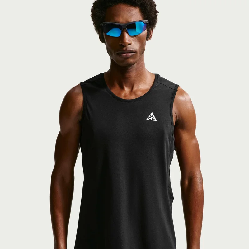 Nike Black Men's ACG Dri-FIT ADV Solar Chase Running Top for Men | Best Price UAE