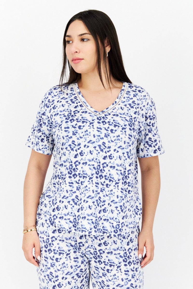 PJ Couture Women 2 Pieces Allover Print Top And Bottom Pajama Set, Blue Combo - Image 2