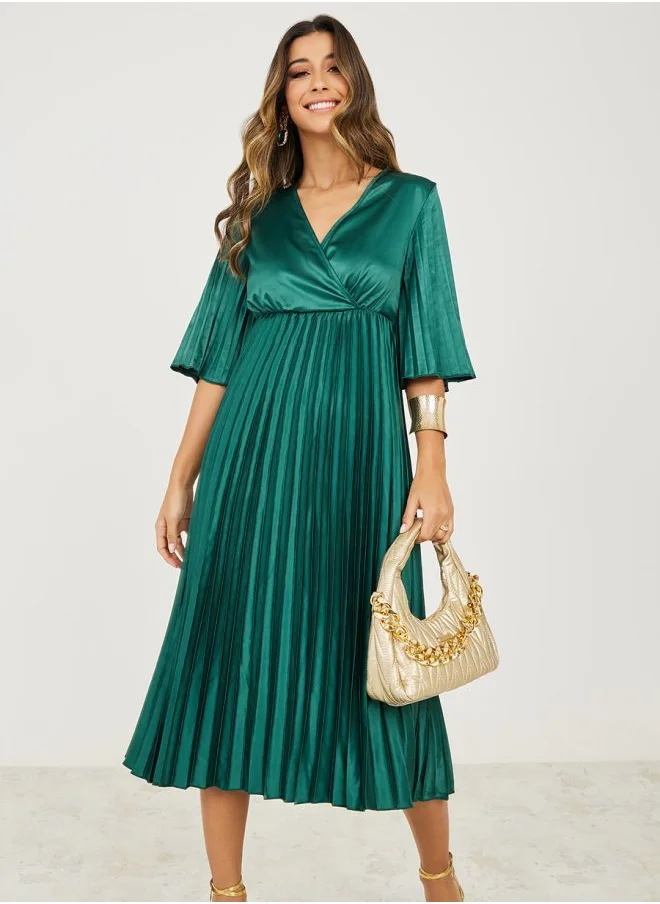 Styli 3/4 Sleeve Satin Pleated A-Line Midi Dress