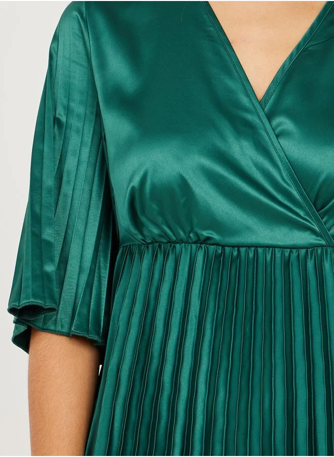 Styli 3/4 Sleeve Satin Pleated A-Line Midi Dress