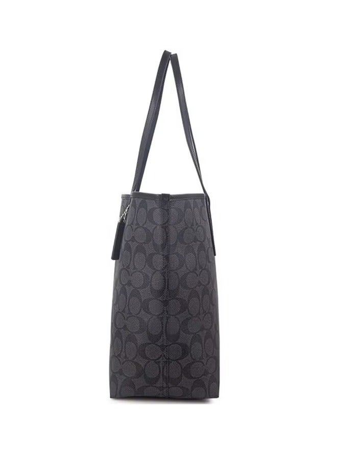 كوتش اوت ليت حقيبة توت COACH Town من قماش مميز - Image 4