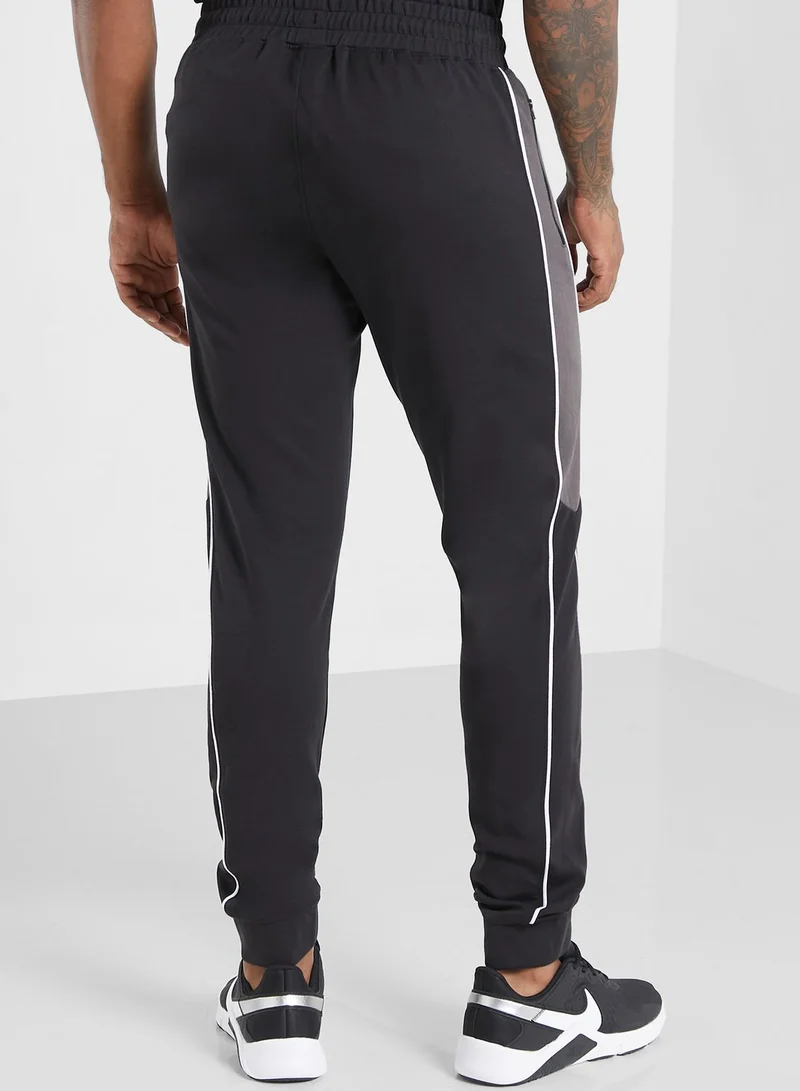 FRWD Sports Jogger