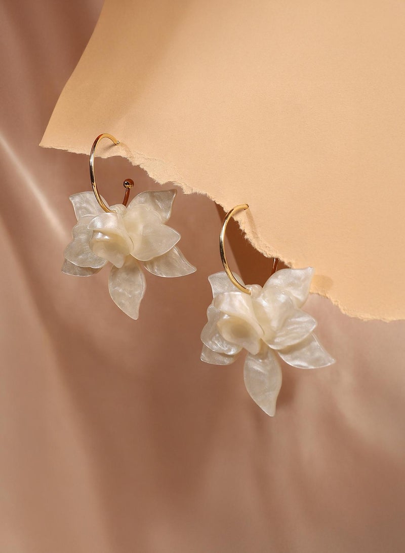 SOHI Women The La-Flora Hoop Earrings | Ivory White & California  Colour | One-Size | Metallic Acrylic & Alloy Material | Push Back Closure | Earrings For Casual & Evening Wear - Image 1