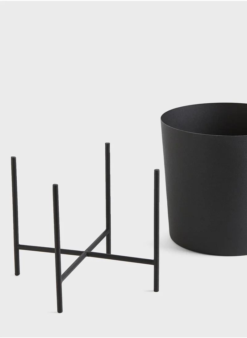 H&M Extra-Large Plant Pot On A Stand