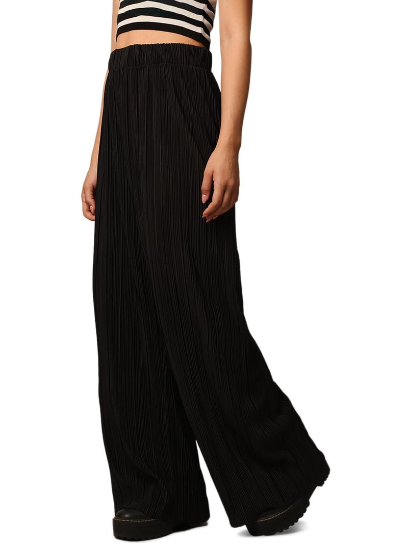 ONLY Women's Regular Fit High-Rise Black Pants - Image 1