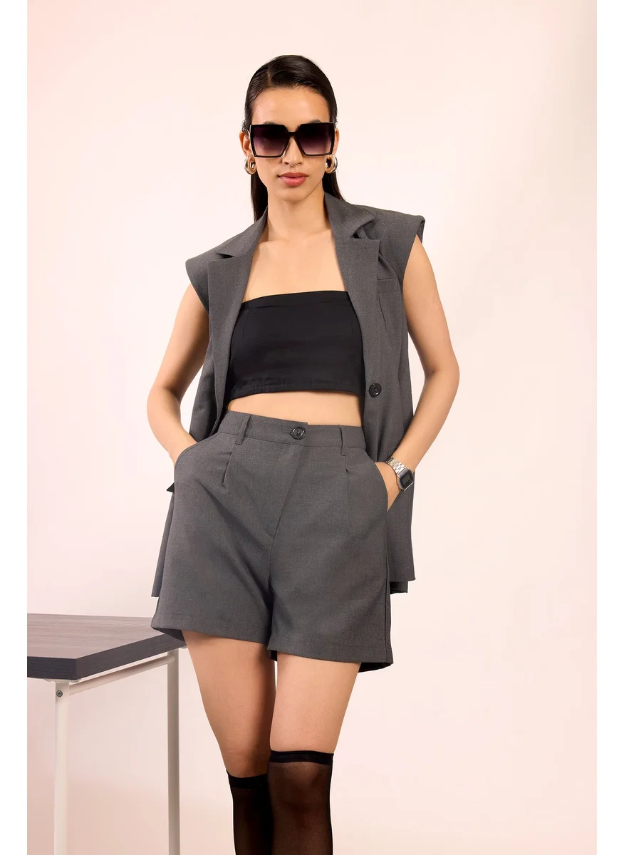 فيرجيو Virgio Women Rescued Poly Regular Length Solid Shorts