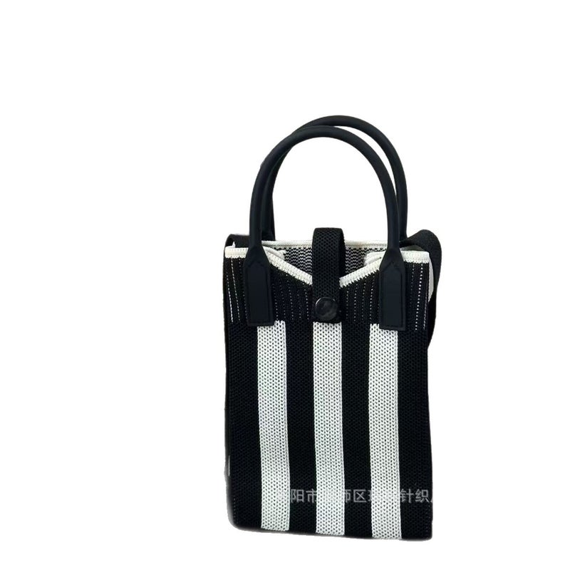 Fashionable Knitted Crossbody Bag for Women - Image 5