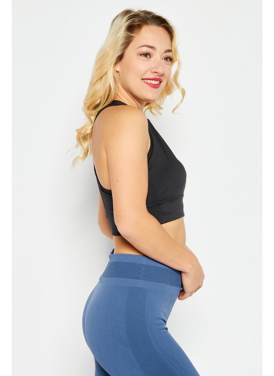 Reebok Women Non-Padded Brand Logo Sports Bra, Black  - Image 4