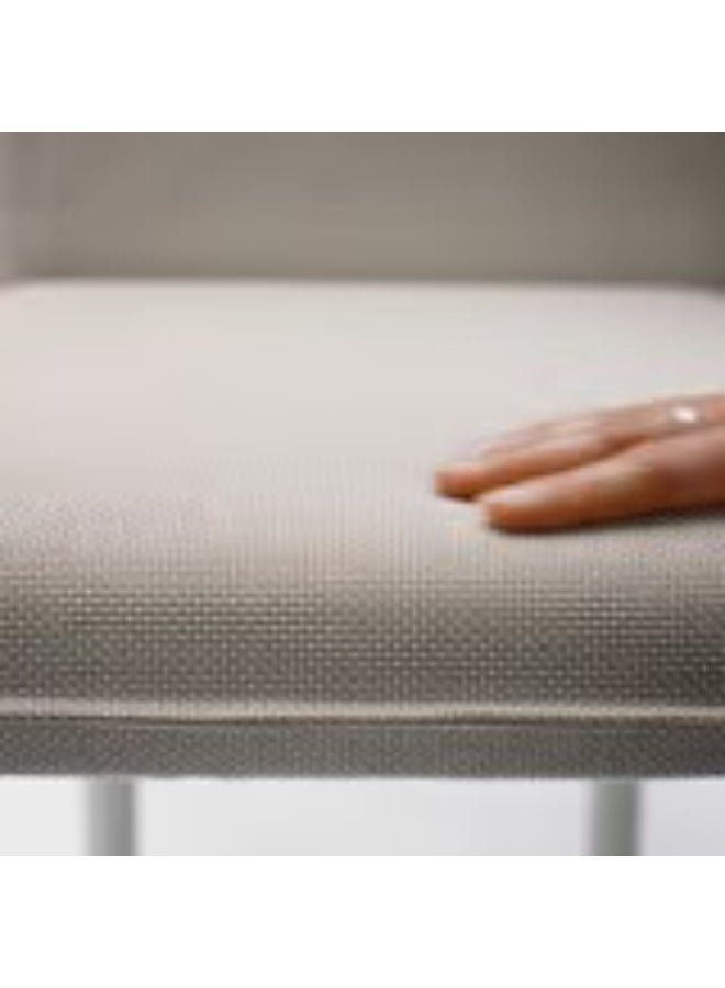 غطاء كرسي باللون البيج الفاتح - Image 2