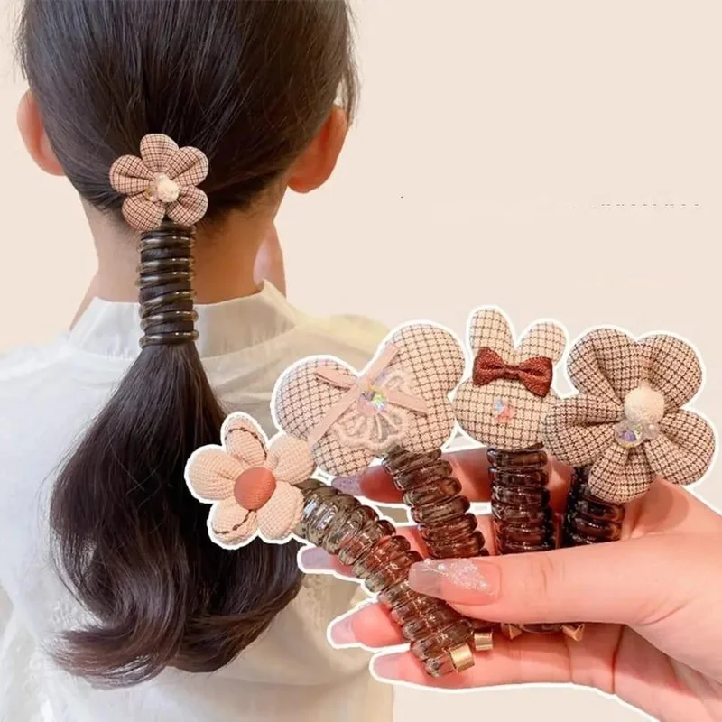 Uras Desing Special Series Spring Twist Ponytail Buckle (1 Piece)