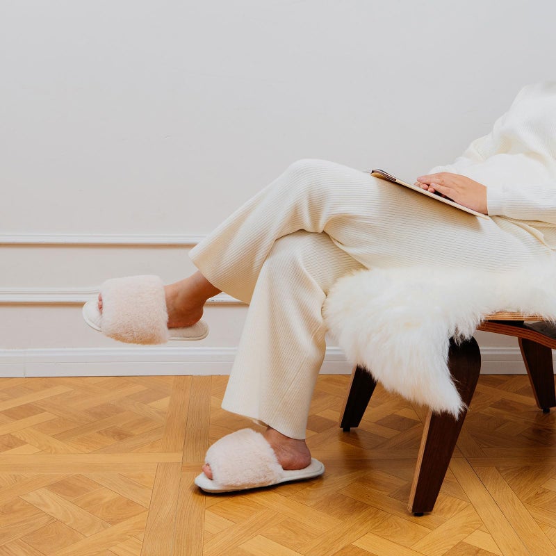 LongBay Women's Fuzzy Faux Fur Memory Foam Cozy Flat Spa Slide Slippers Comfy Open Toe Slip On House Shoes Sandals (Large/ 9-10,Cream) - Image 2