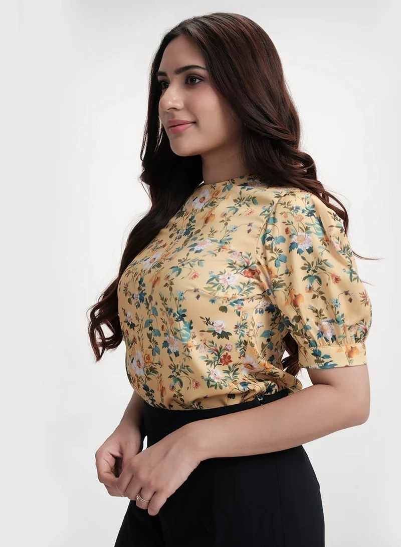 Zigzag Short Puffed Sleeve Printed Satin Top