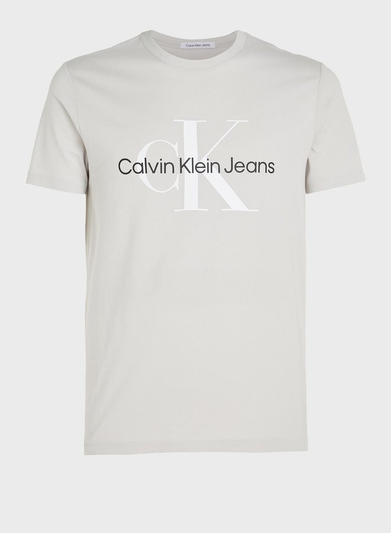 Calvin Klein Jeans Logo Crew Neck T-Shirt - Image 4