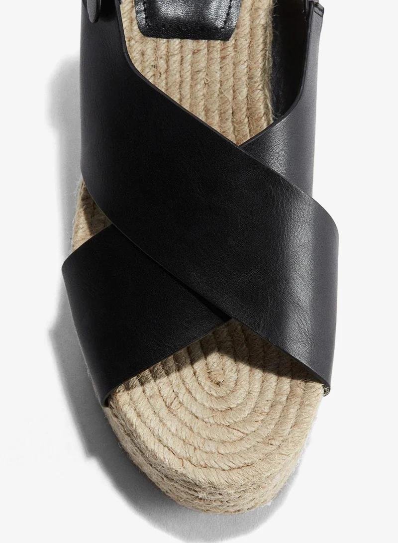 اتش اند ام إسبادريل بكعب إسفين