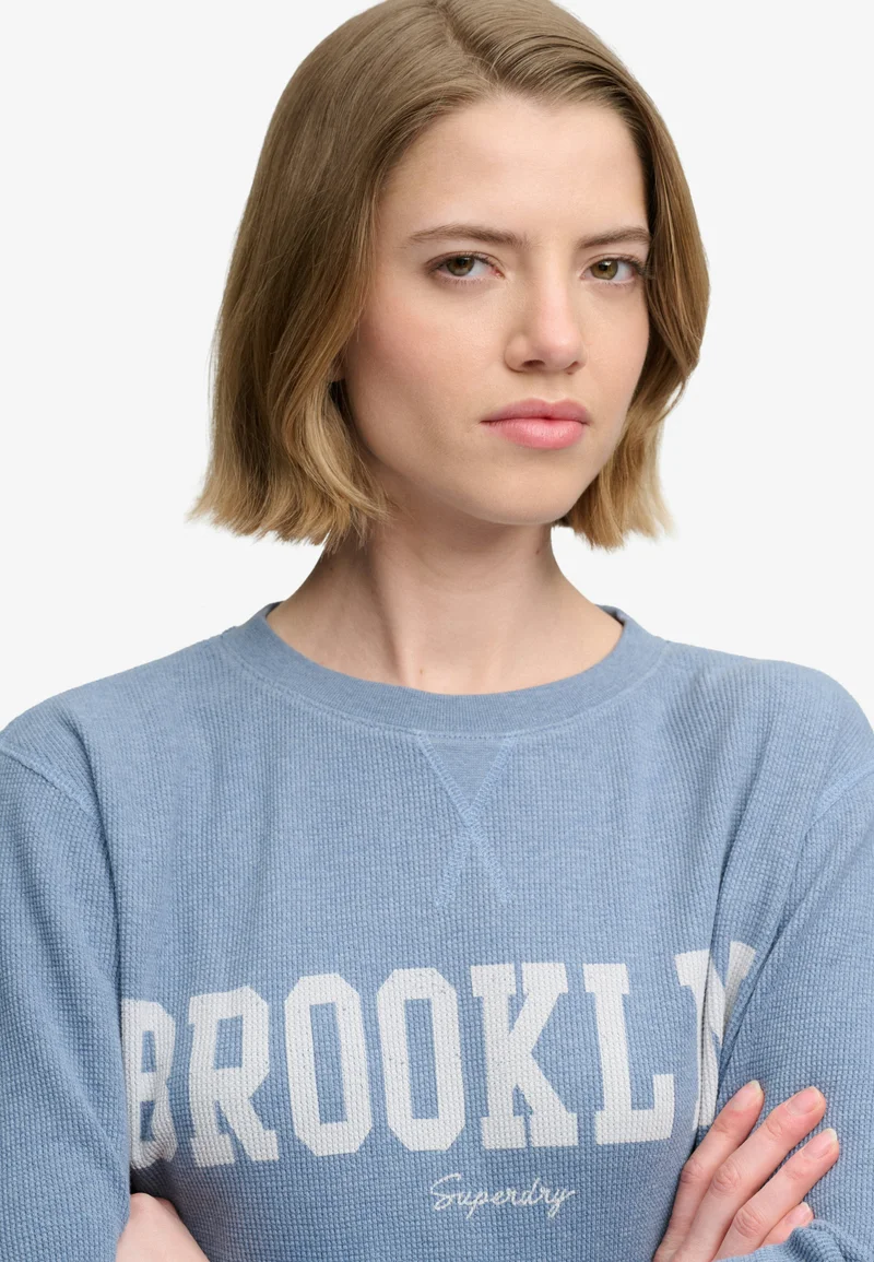 Superdry Athletic Essential Graphic Long Sleeve Top