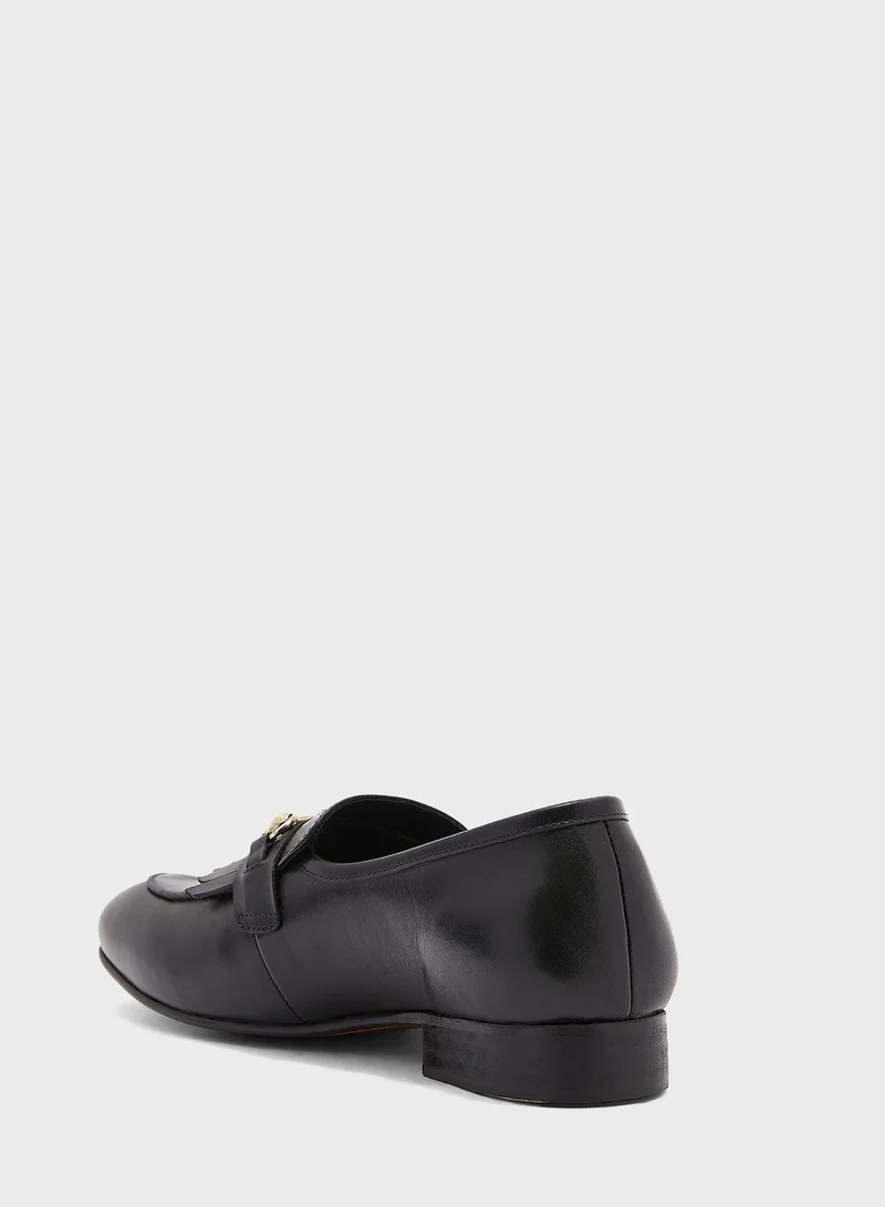 Robert Wood Genuine Leather Fringe Detail Slip Ons