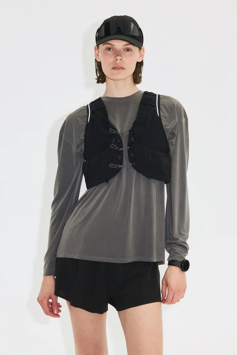 H&M  Lightweight running vest for Women | Best Price UAE