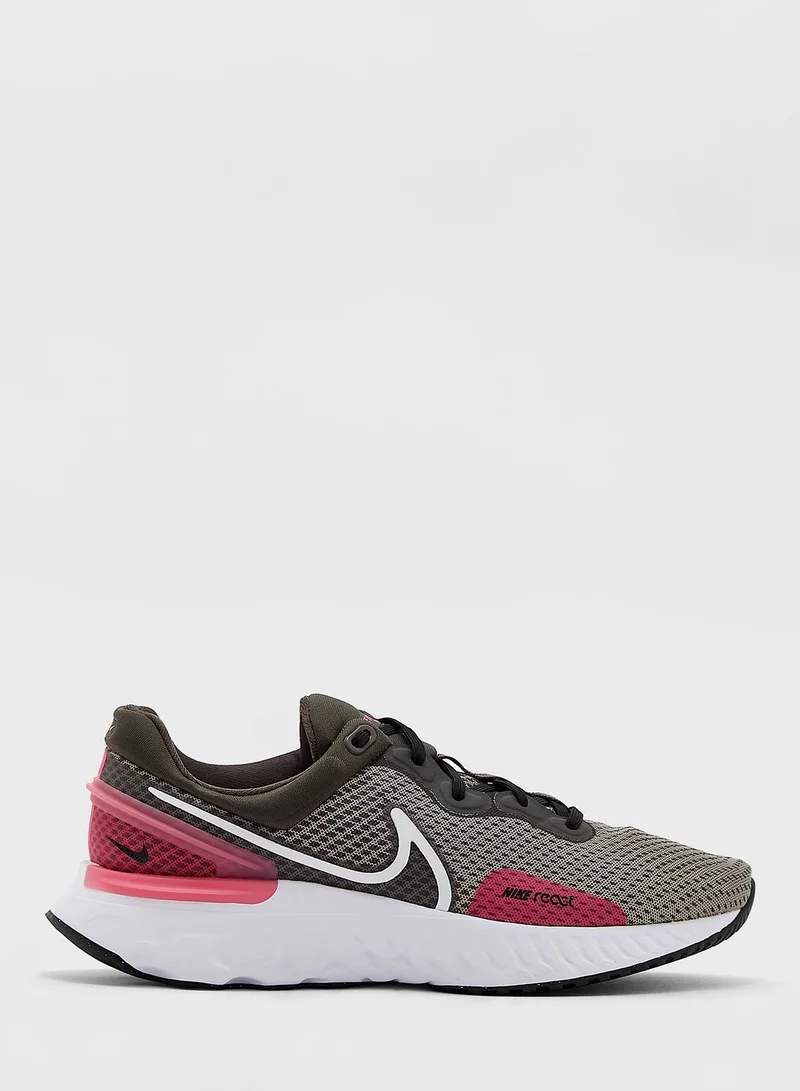Nike React Miler 3