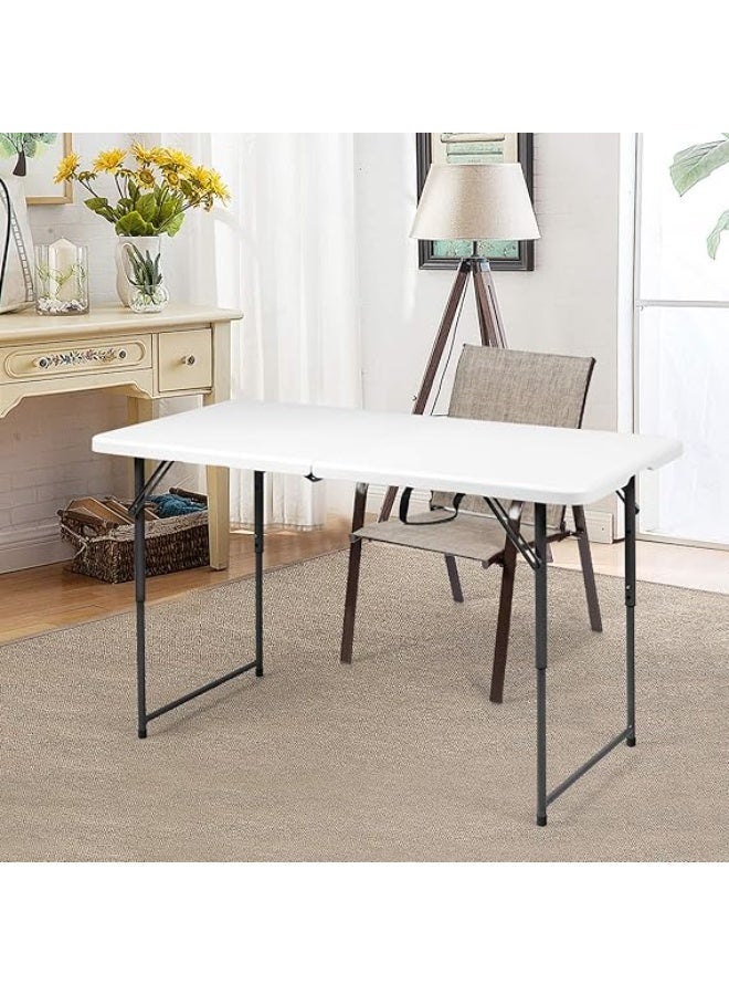 طاولة طعام قابلة للطي بارتفاع قابل للتعديل 122×61×74 سم، من HDPE وفولاذ مع أقدام مانعة للانزلاق ومقبض للحمل للاستخدام الداخلي والخارجي - Image 1