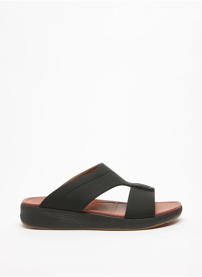 لو كونفورت Men's Textured Slip-On Arabic Sandals