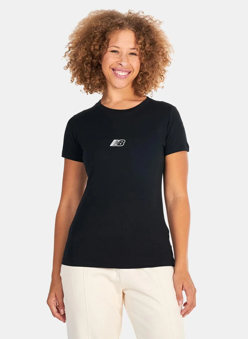 نيو بالانس Women's Essentials T-Shirt