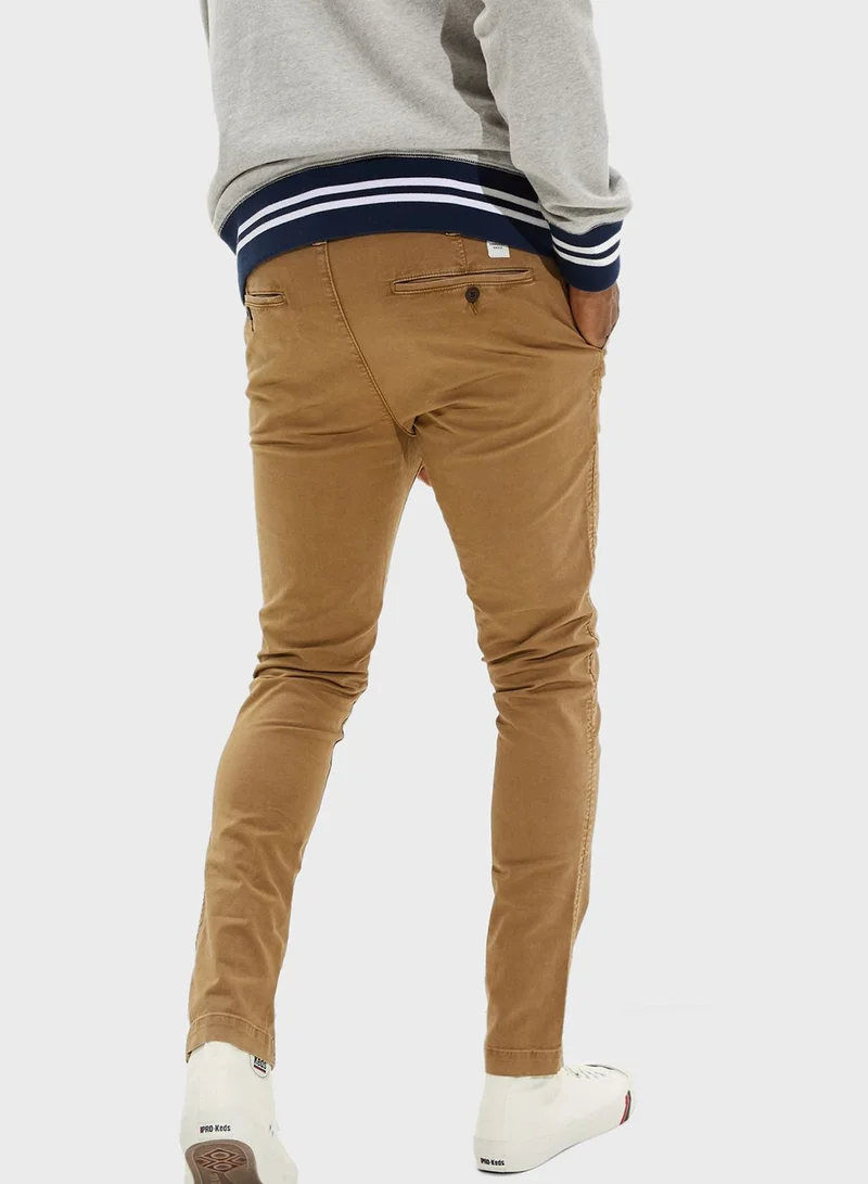 American Eagle Essential Slim Fit Chinos