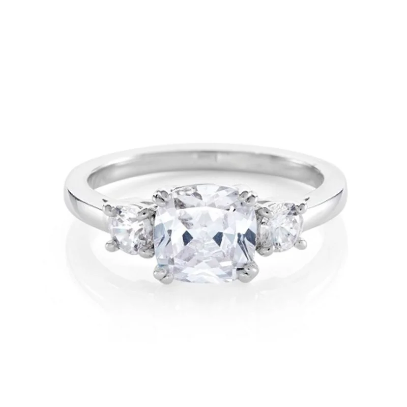 BUCKLEY LONDON THE CARAT COLLECTION - CLEAR MEGHAN SPARKLE RING