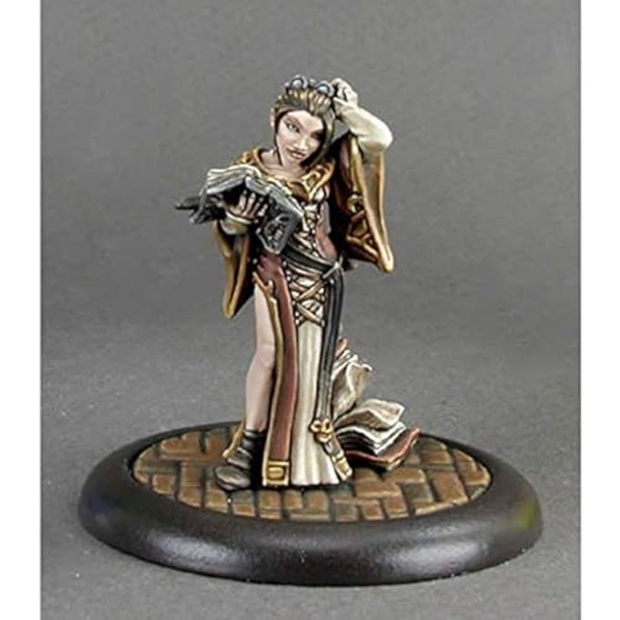 Reaper Miniatures Jolie Female Scribe Miniature Figurine 25mm Heroic Scale Dark Heaven Legends - Image 4