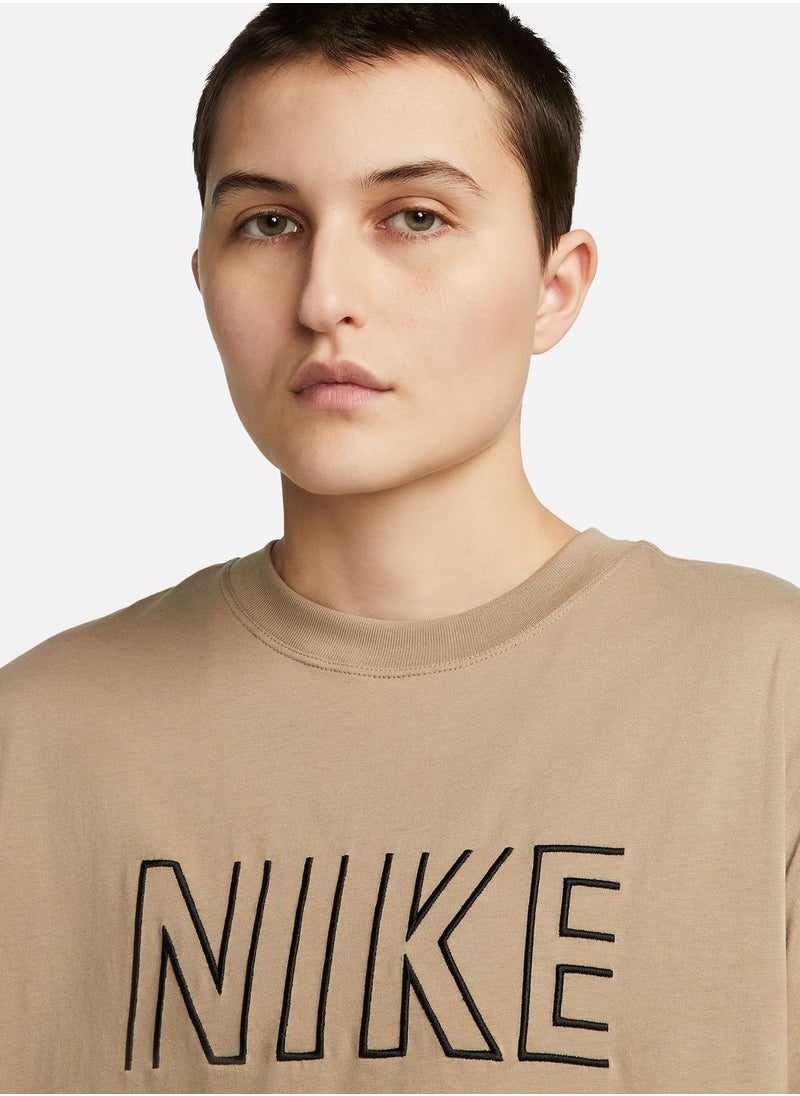 Nike - Nsw Logo T-Shirt - Image 1