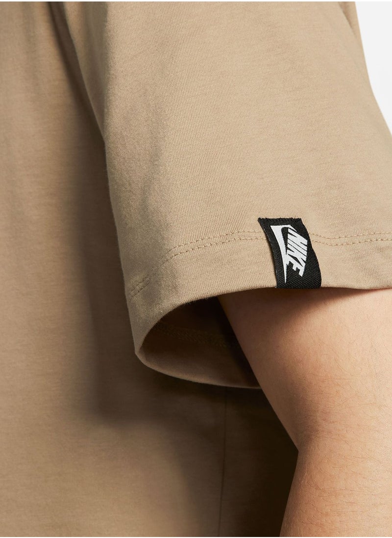 Nike - Nsw Logo T-Shirt - Image 1