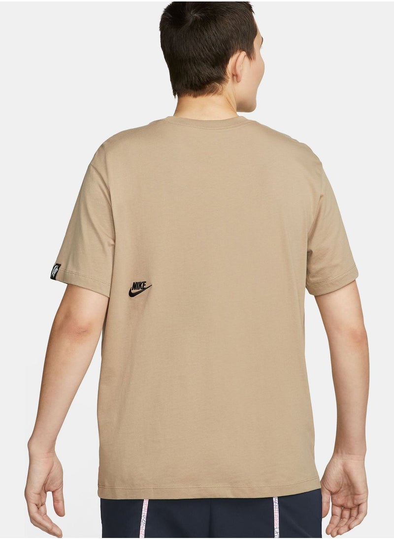 Nike - Nsw Logo T-Shirt - Image 1