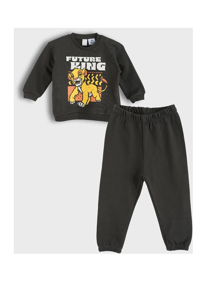 LC WAIKIKI Crew Neck Lion King Printed Baby Boys' Sweatshirt and Pants 2 Pack Set - Image 1