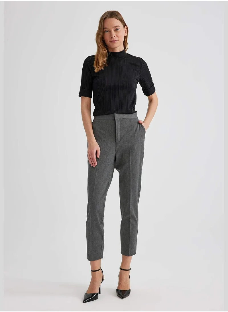 ديفاكتو Woman Woven Trousers Chino