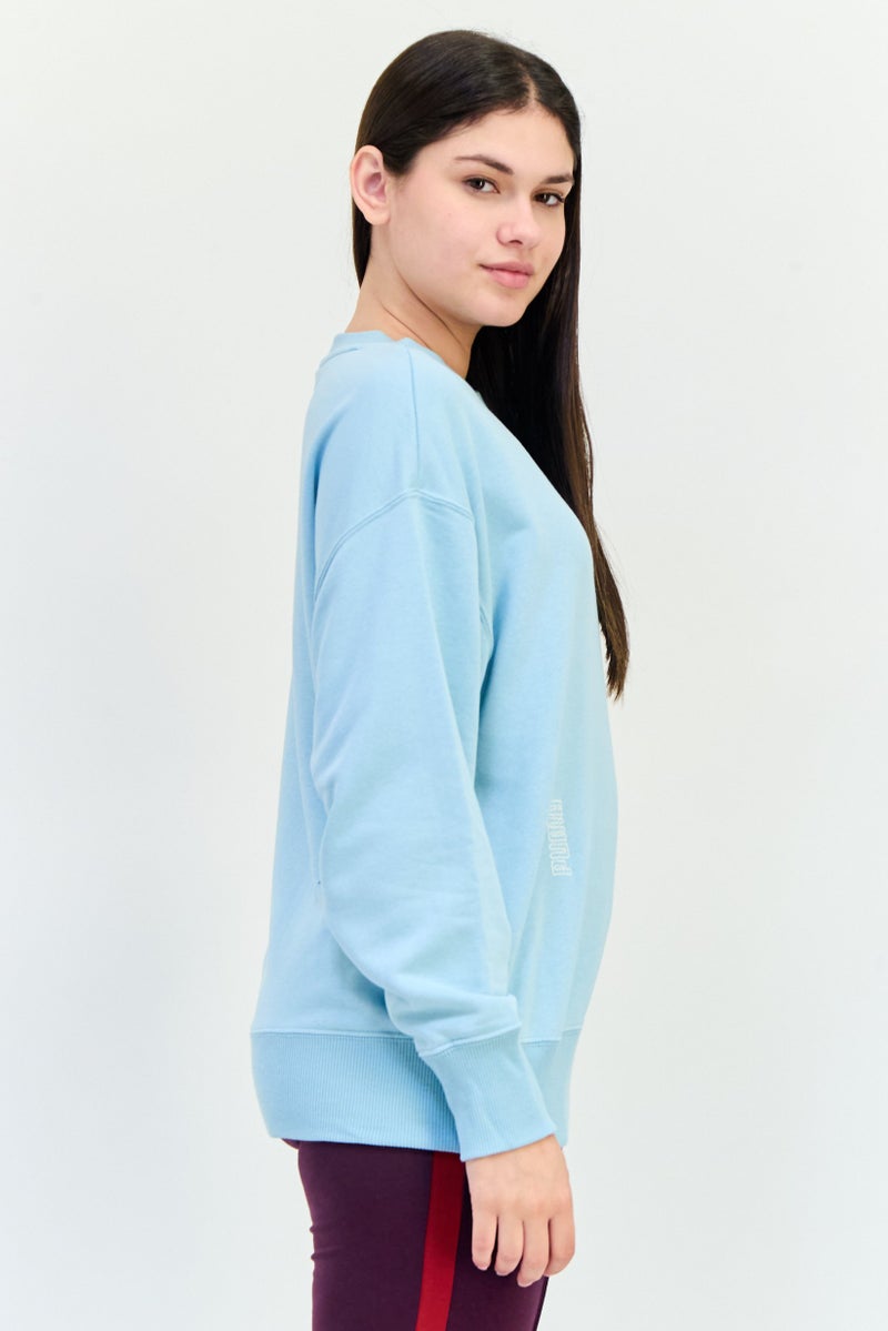 PUMA سويت شيرت خارجي بأكمام طويلة مريحة للنساء، لون تركواز سرف - Image 2