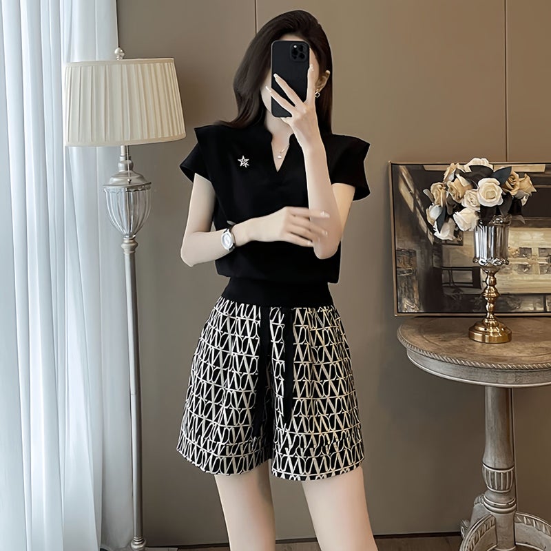 A Complete Set of Two-piece Casual Sports Shorts for Summer, Fashionable and Age-reducing Work Clothing Set for Small People, Popular Style for Women Black [two-piece set]