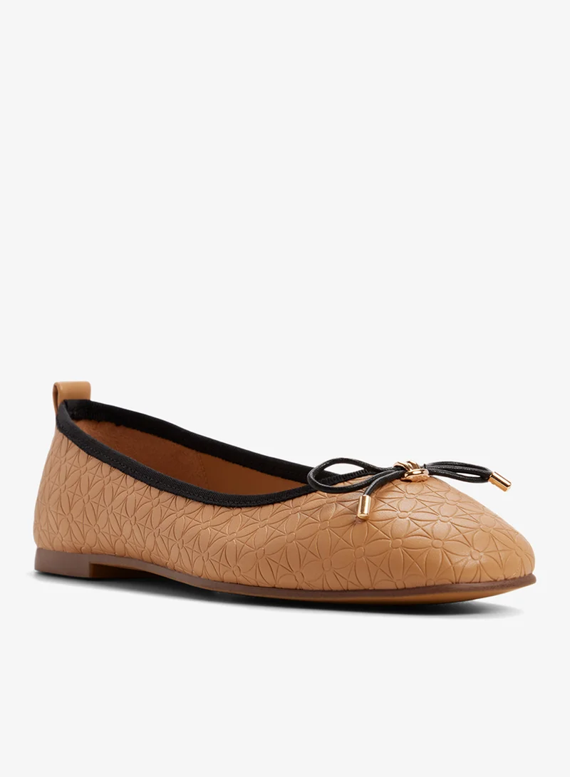 ALDO  Taylynn Pointed Toe Ballerinas for Women | Best Price UAE