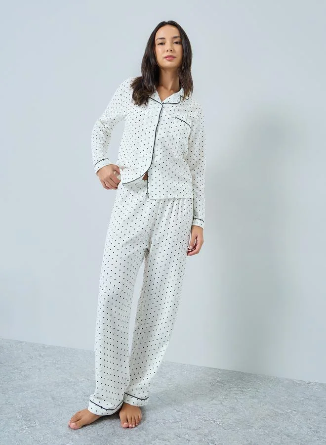 تايك تو طقم بيجاما من بنطال وبلوزة مطوية بتفاصيل أنابيب وطبعة منقطة