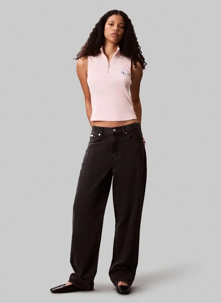 كالفن كلاين جينز تيشيرت بدون أكمام بسحاب أمامي بشعار