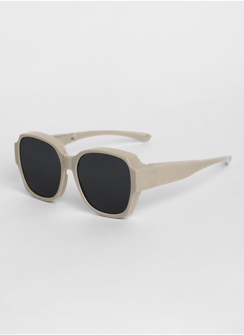 Haute Sauce Haute Sauce Unisex Foldable Oversized Sunglasses For Casual Wear | One-Size | Grey Polycarbonate Frame | Black Polarized Lens | Full Rim | Eyewear For Woman & Girls  - Image 5